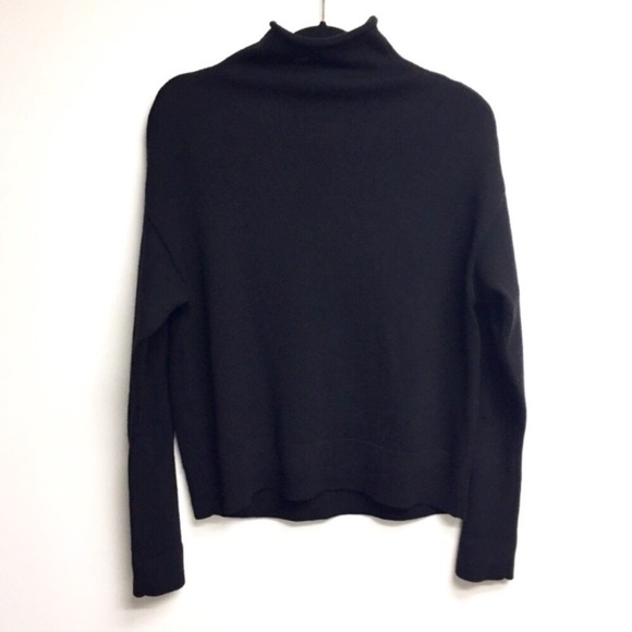 (SOLD) ARITZIA Cyprie Mock Neck Sweater Black M - Picture 5 of 8